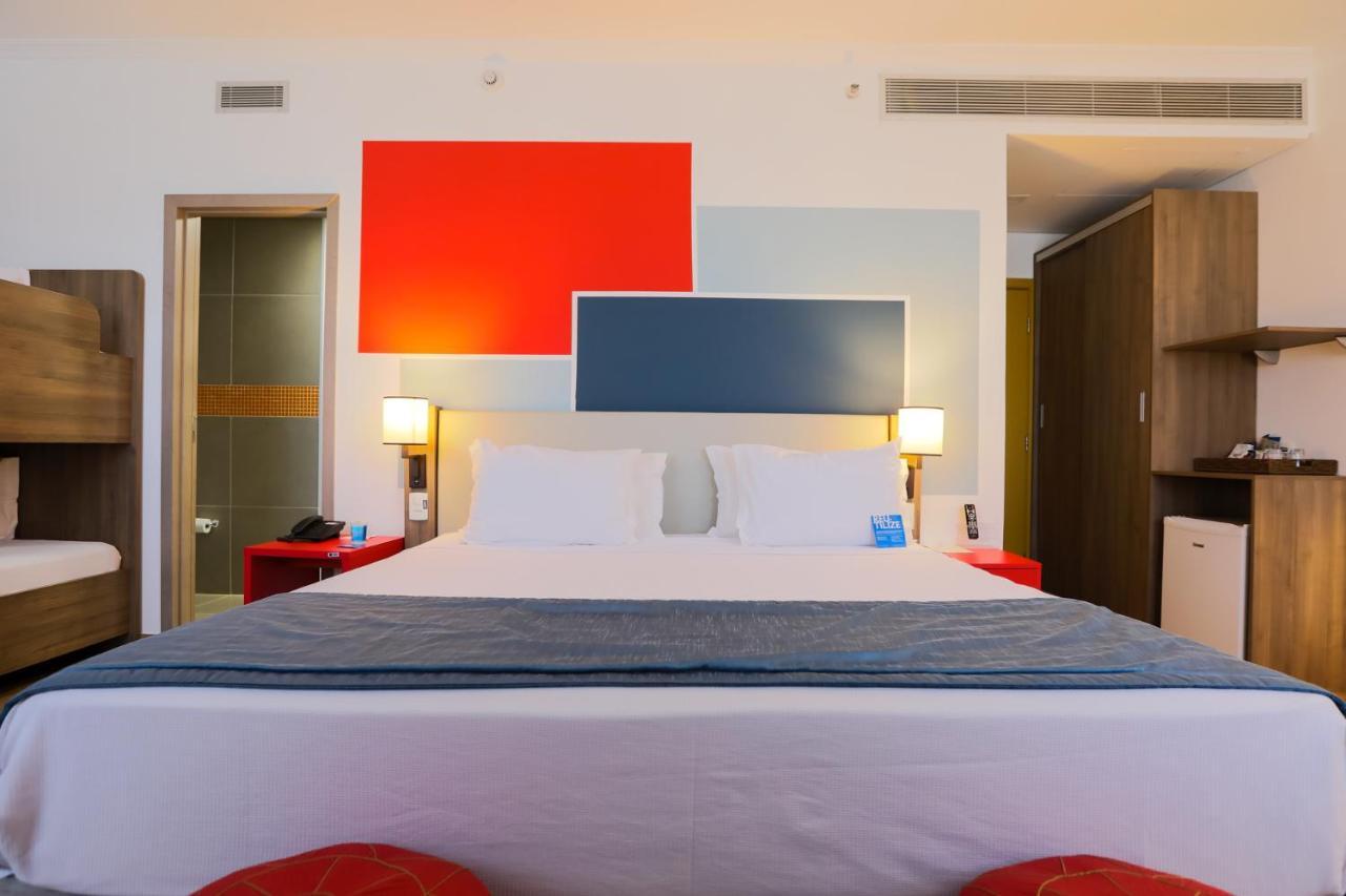 ทริป บาย วินด์แฮม ริเบเรา เปรโต Hotel ฮิเบเราเปรโต ภายนอก รูปภาพ A room at the hotel