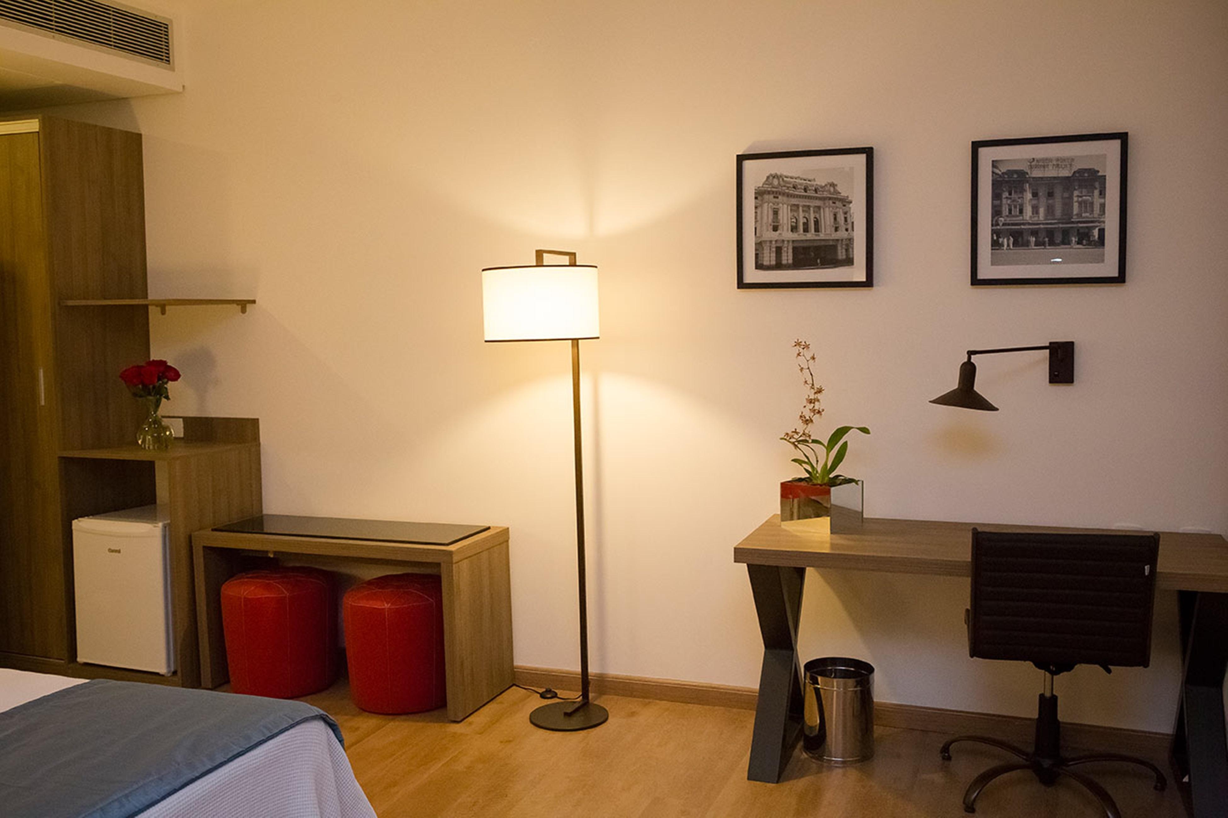 ทริป บาย วินด์แฮม ริเบเรา เปรโต Hotel ฮิเบเราเปรโต ภายนอก รูปภาพ A room at the hotel