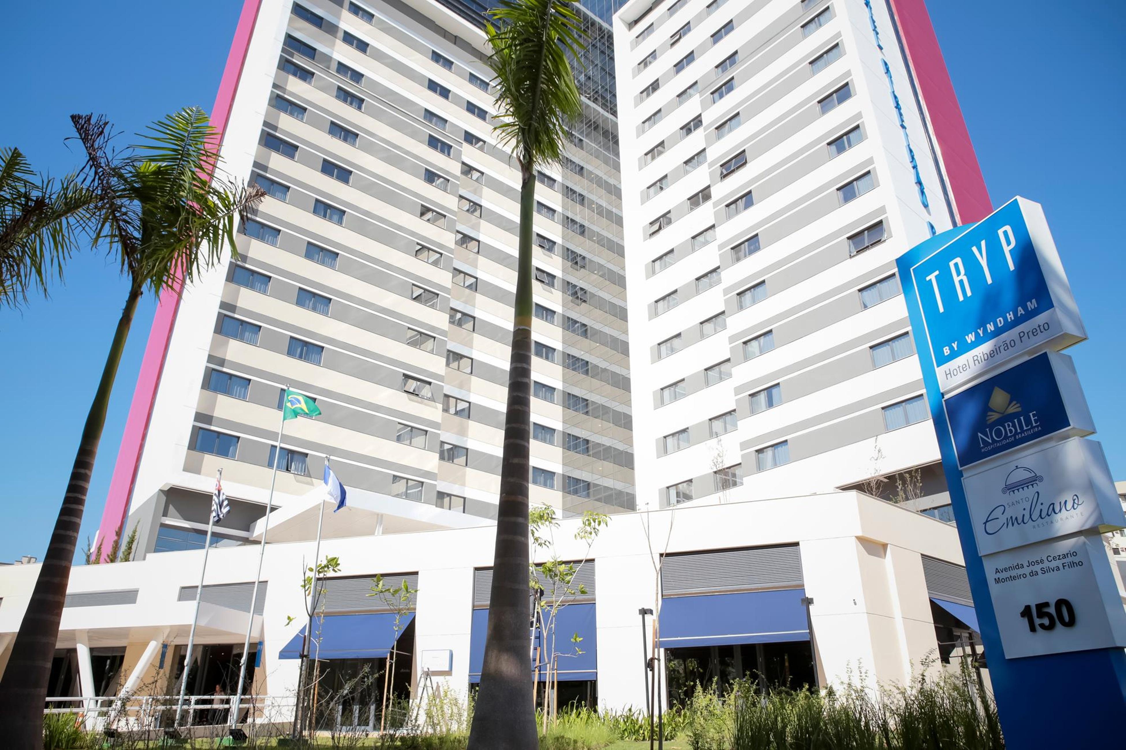 ทริป บาย วินด์แฮม ริเบเรา เปรโต Hotel ฮิเบเราเปรโต ภายนอก รูปภาพ