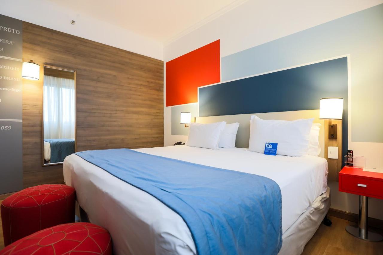 ทริป บาย วินด์แฮม ริเบเรา เปรโต Hotel ฮิเบเราเปรโต ภายนอก รูปภาพ A room at the Best Western Plus San Francisco Airport