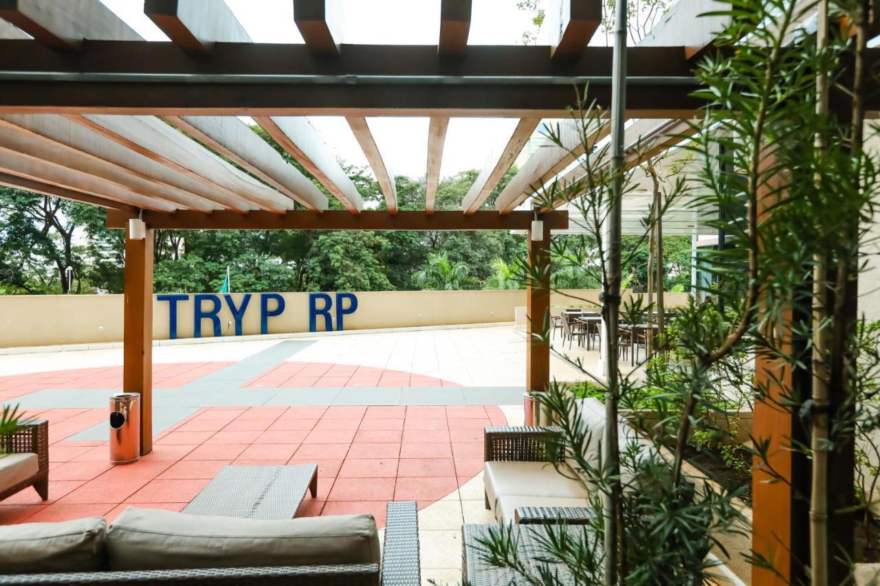 ทริป บาย วินด์แฮม ริเบเรา เปรโต Hotel ฮิเบเราเปรโต ภายนอก รูปภาพ The rooftop of the RP Library